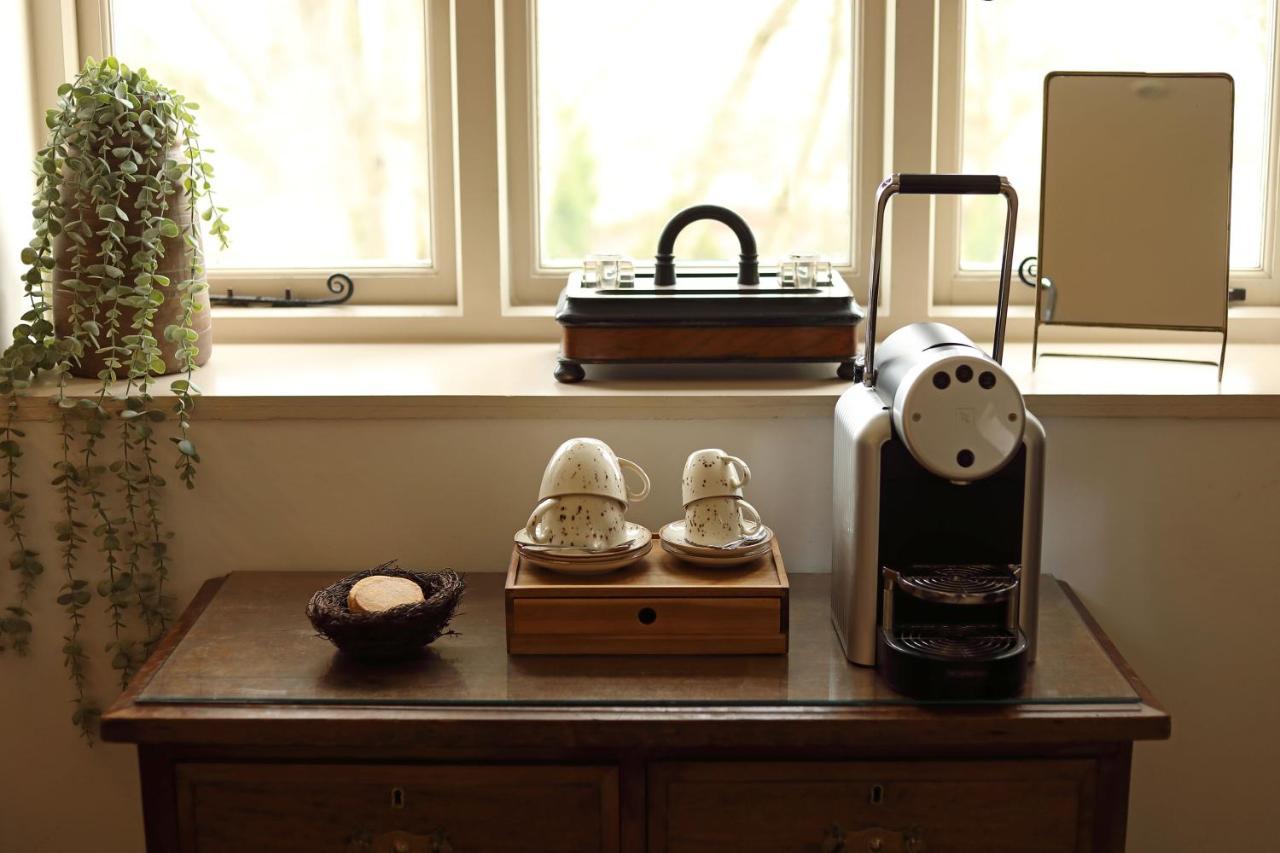 The Feathered Nest Inn Westcote 외부 사진